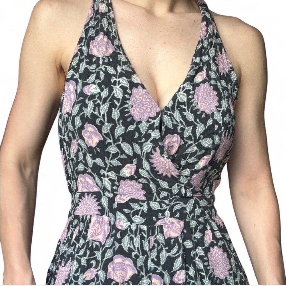 American Eagle Outfitters Gray and Purple Floral V-Neck Halter Romper size M - Picture 2 of 5